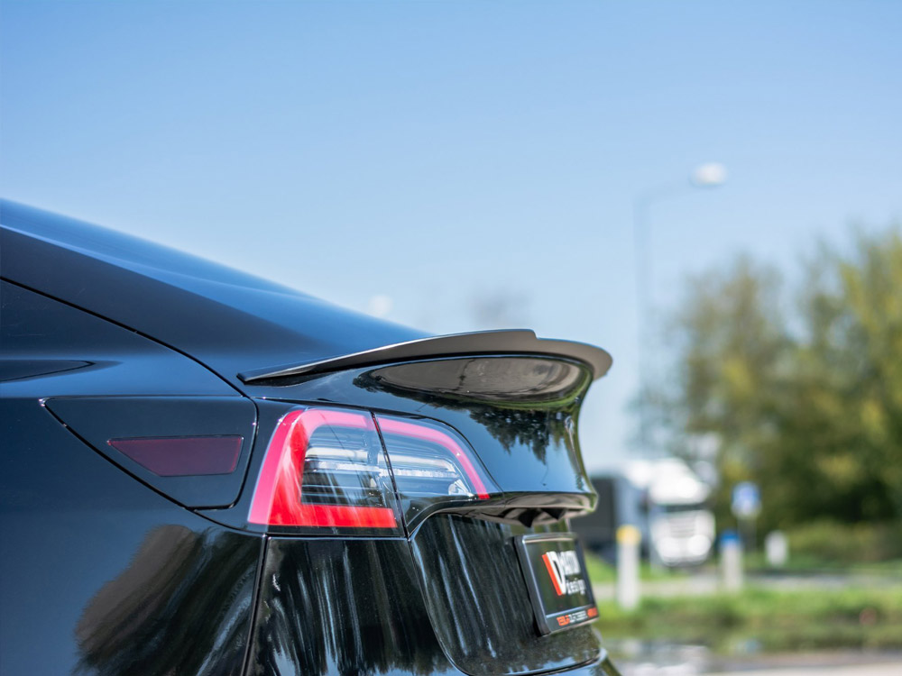 Spoiler CAP Tesla Model 3 - Carbon Look - 4 