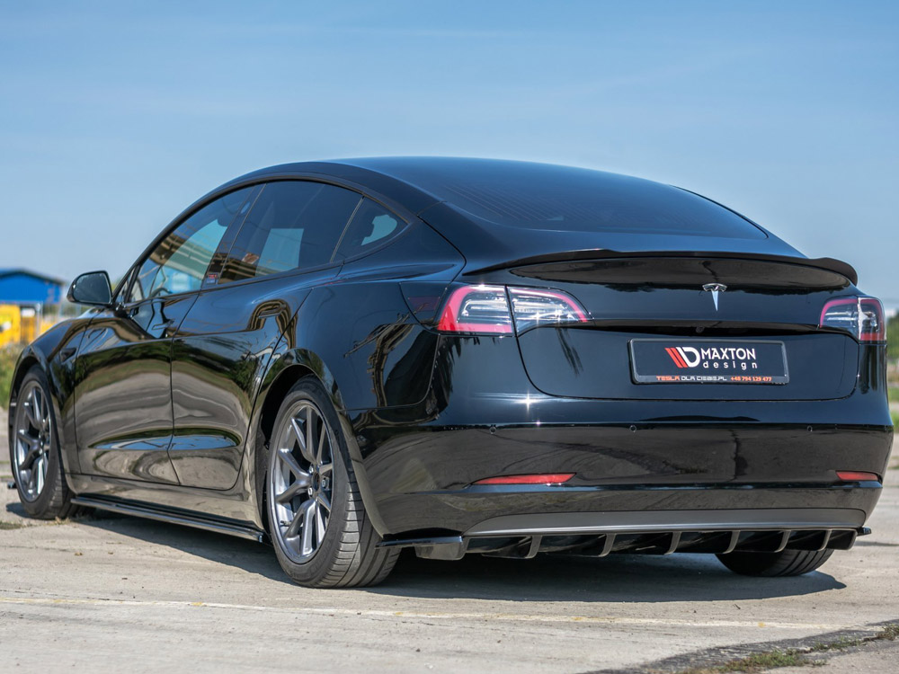 Spoiler CAP Tesla Model 3 - Carbon Look - 2 