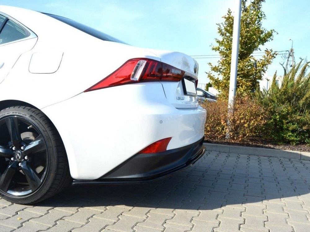 Central Rear Splitter Lexus IS 300H Mk3 - 2 