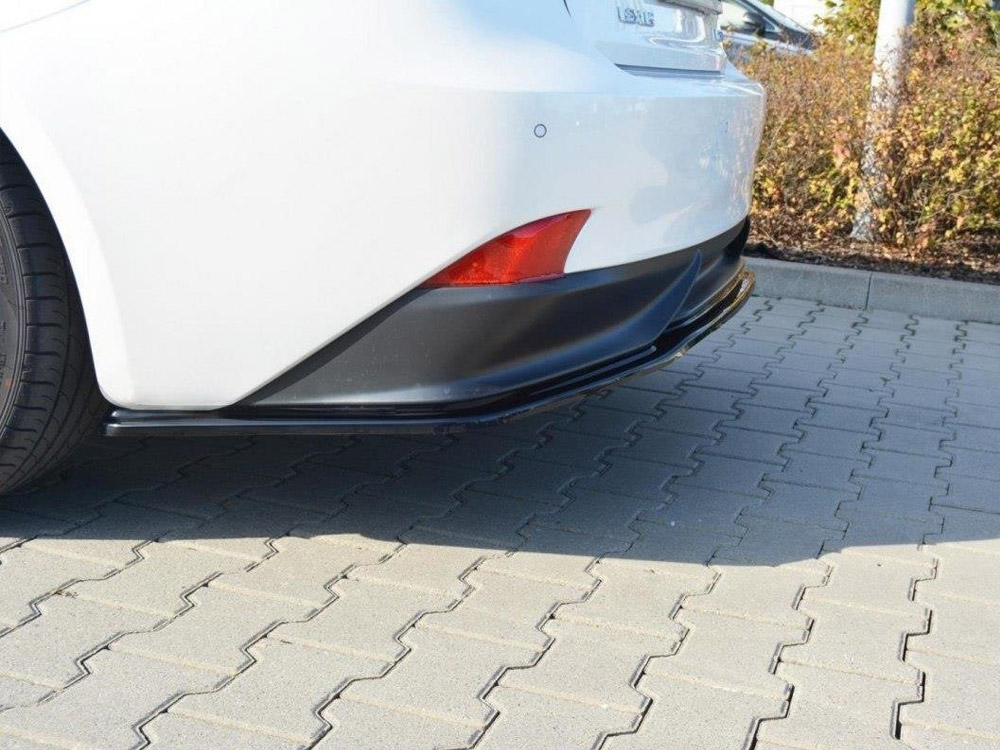 Central Rear Splitter Lexus IS 300H Mk3 - 3 