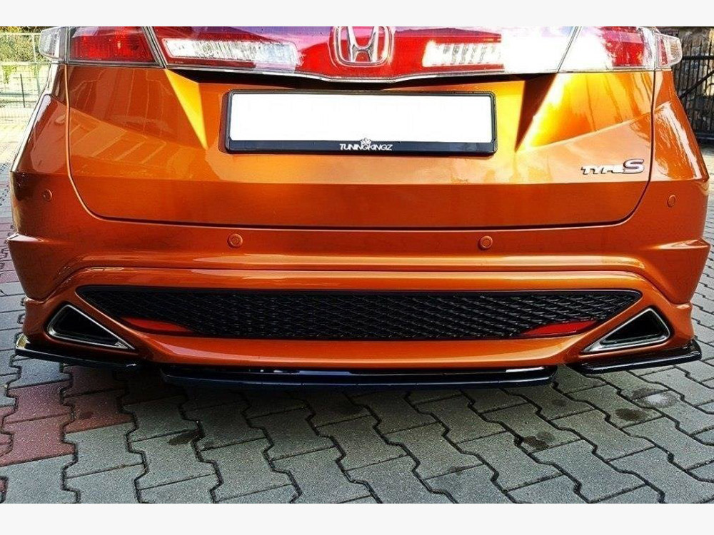 Central Rear Splitter Honda Civic VIII Type S/R (Without Vertical Bars) - Textured - 2 