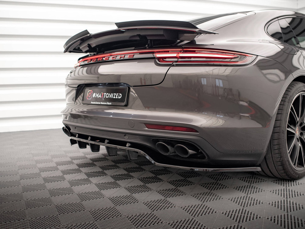 Central Rear Splitter (Vertical Bars) Porsche Panamera Turbo S E-Hybrid / Panamera E-Hybrid / Panamera 4S 971 - 4 