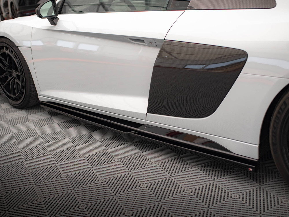 Side Skirts Diffusers V.2 Audi R8 Mk2 Facelift - Carbon Look - 5 