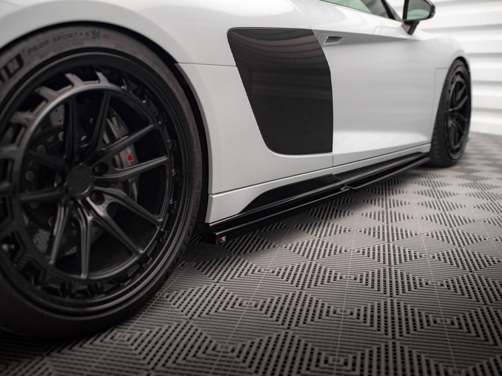 Side Skirts Diffusers V.2 Audi R8 Mk2 Facelift - Carbon Look - 4 