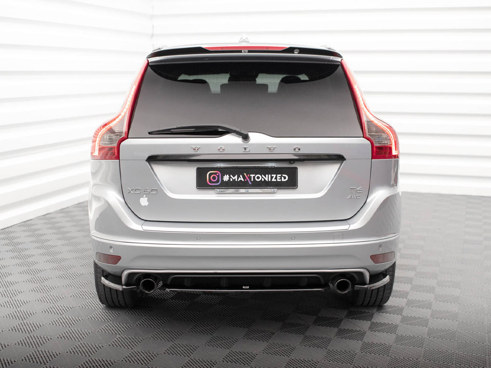 Central Rear Splitter Volvo XC60 R-Design Mk1 Facelift - 2 