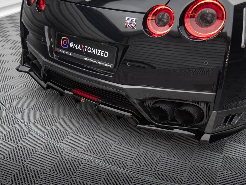 Central Rear Splitter (Vertical Bars) Nissan GTR R35 Facelift - 4 