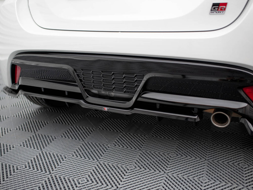 Rear Splitter (Vertical Bars) Toyota Yaris GR Sport Mk4 - 2 