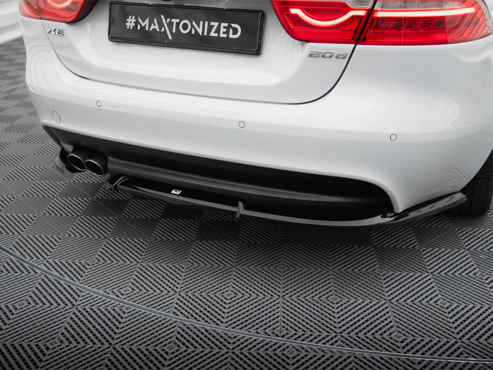 Rear Side Splitters Jaguar XE R-Sport X760 - 3 