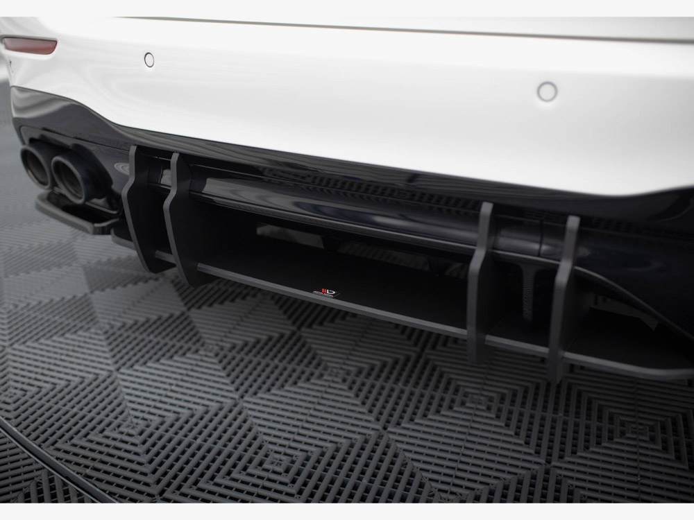 Street PRO Rear Diffuser Mercedes-AMG C 43 W206 - 4 