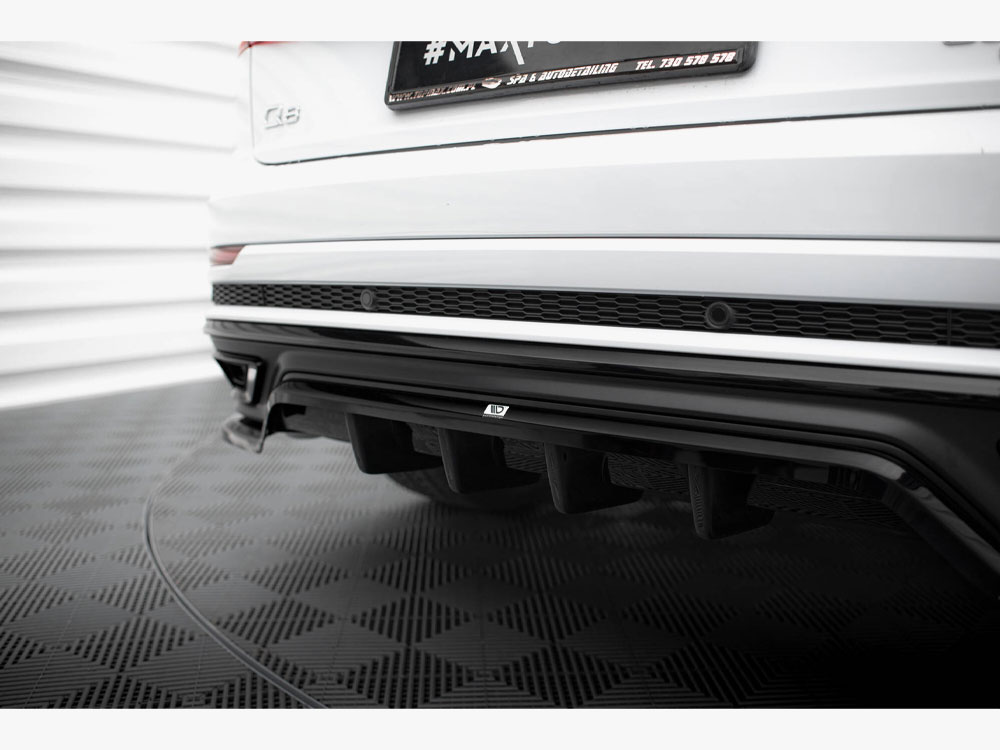 Central Rear Splitter (Vertical Bars) Audi Q8 S-Line Mk1 - 4 