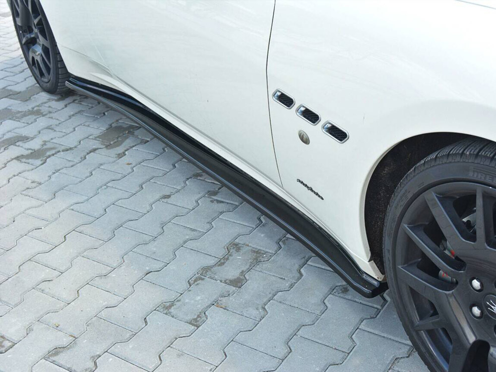 Side Skirts Diffusers Maserati Granturismo Mk1 - Carbon Look - 4 