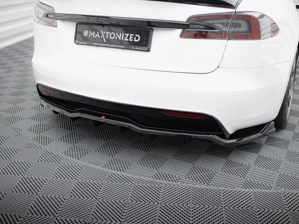 Rear Splitter (Vertical Bars) V.1 Tesla Model S Plaid Mk1 Facelift - 3 