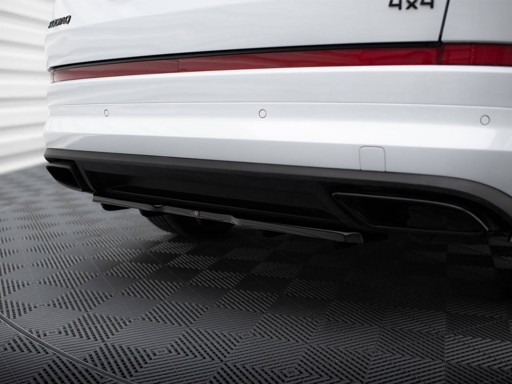 Central Rear Splitter (Vertical Bars) Skoda Kodiaq RS - 4 