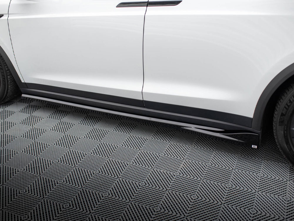 Side Skirts Diffusers Tesla Model X Mk1 Facelift - 4 