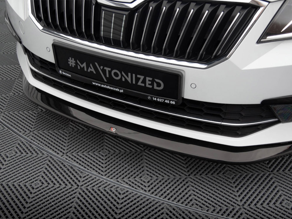 Front Splitter V.1 Skoda Superb Mk3 - 4 