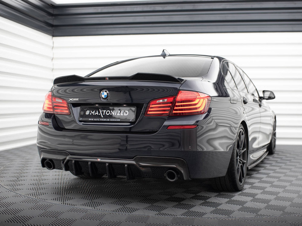 Rear Valance V.2 BMW 5 M-Pack F10 / F11 (Version with two single exhausts) - 2 