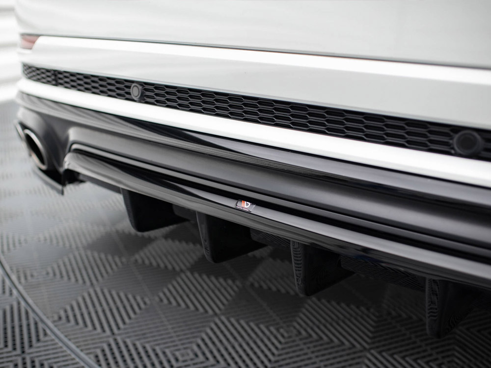 Central Rear Splitter (Vertical Bars) V.2 Audi SQ8 Mk1 - 6 