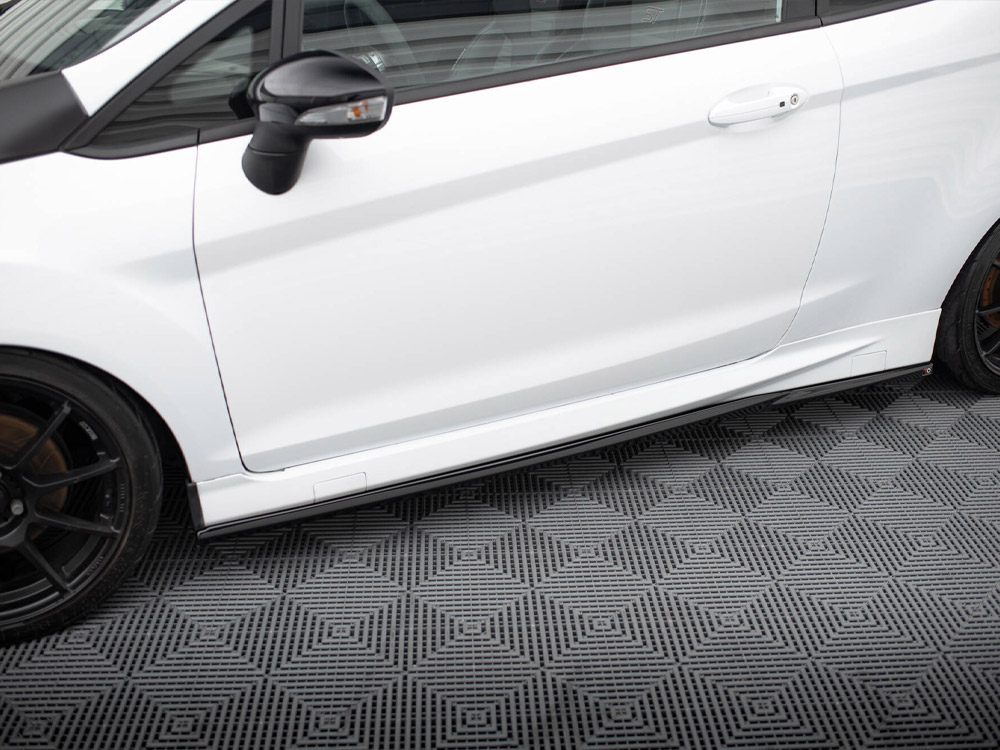 Side Skirts Diffusers V.4 Ford Fiesta ST / ST-Line Mk7 - 3 