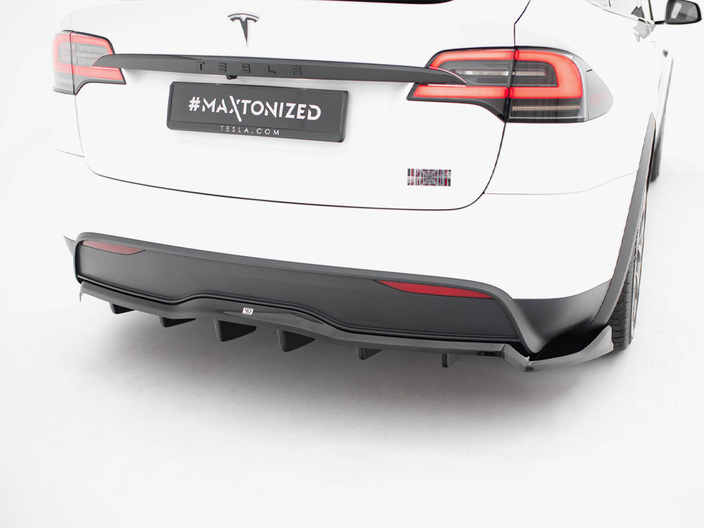 Rear Splitter (Vertical Bars) V.2 Tesla Model X Mk1 Facelift - 3 