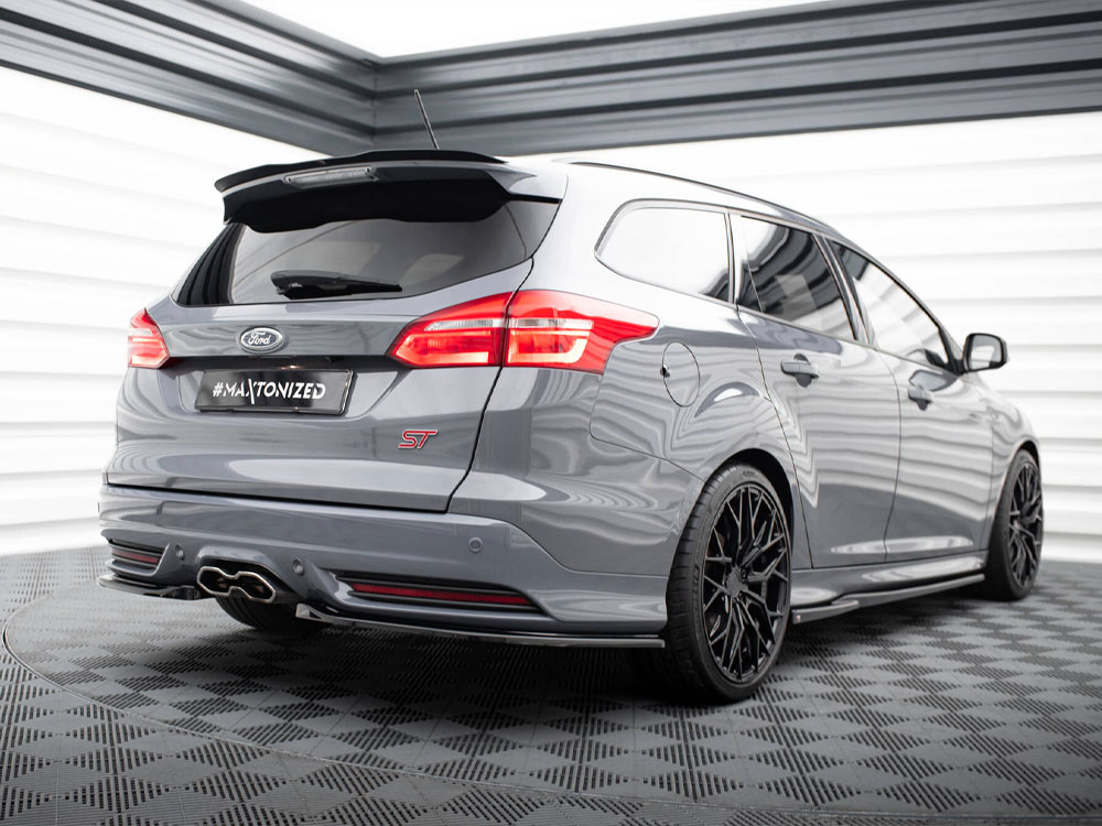 Spoiler CAP Ford Focus ST Mk3 Estate - Carbon Look - 2 